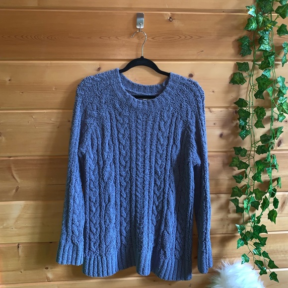 LA Hearts Blue Sweater - Picture 1 of 4